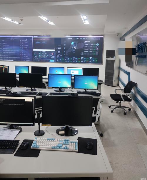 上门修理电脑服务 便捷专业的计算机问题解决方案